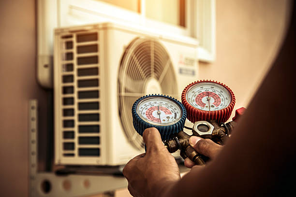 Professional Hvac technician working in Freeport, PA